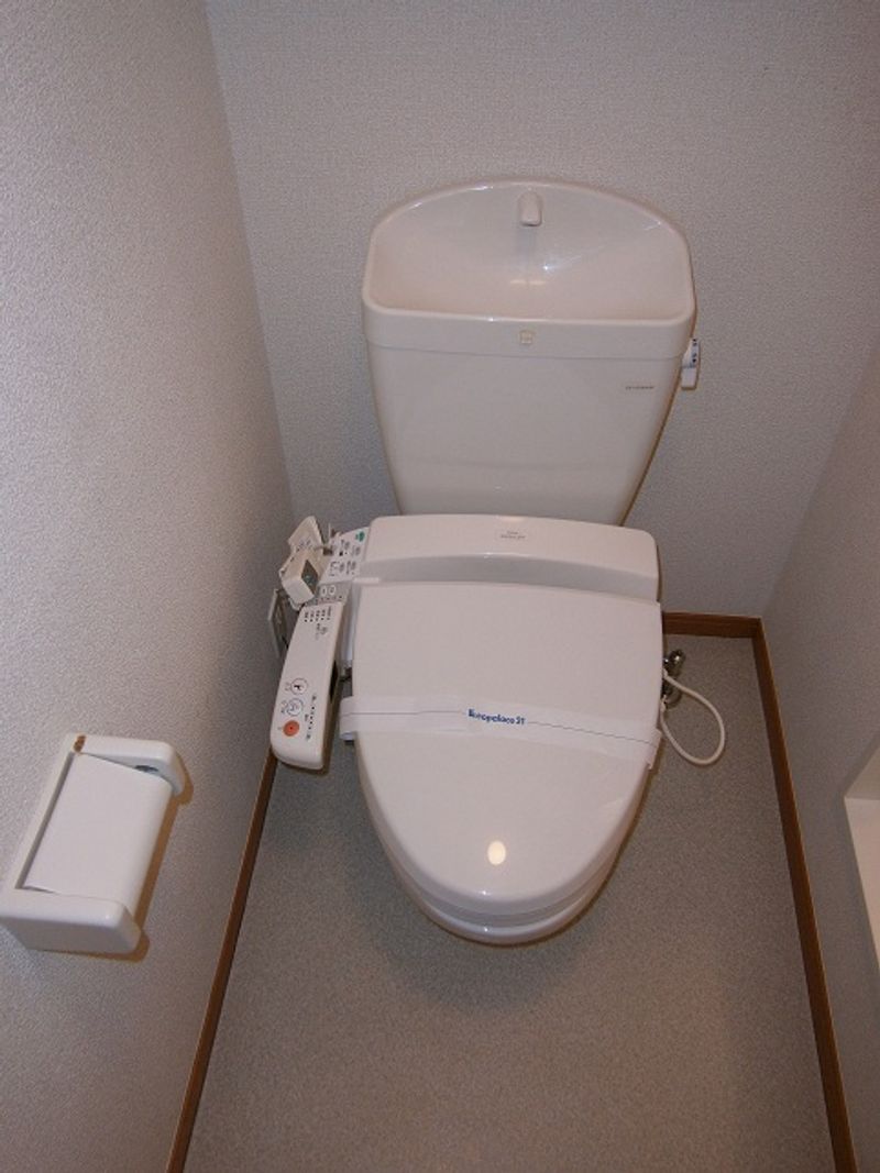 レオパレス元町 トイレ