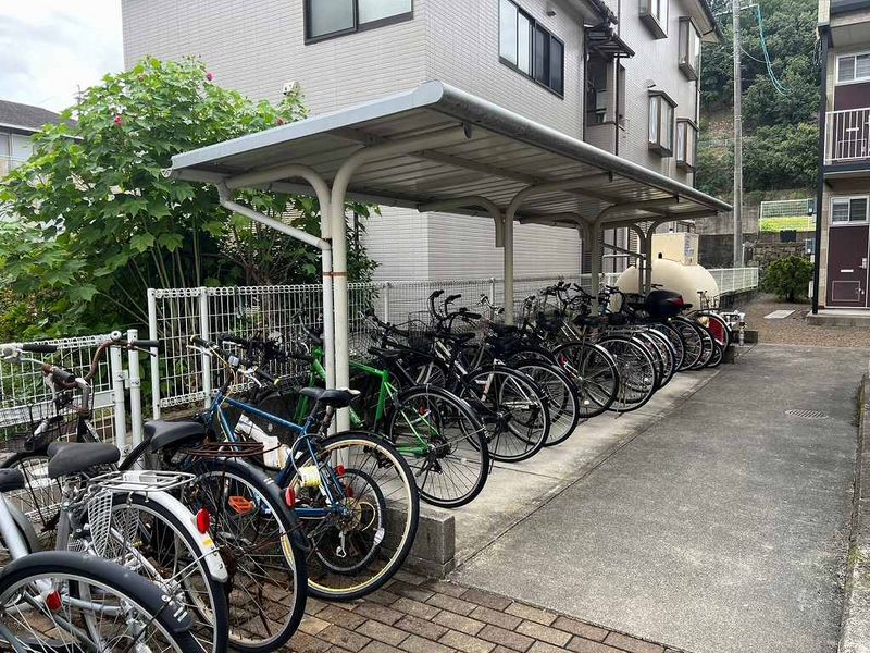 レオパレス旭鶴 共用部分