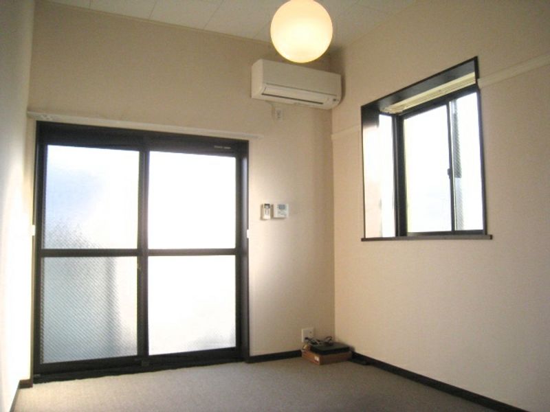 レオパレスホワイトヒルズⅡ その他