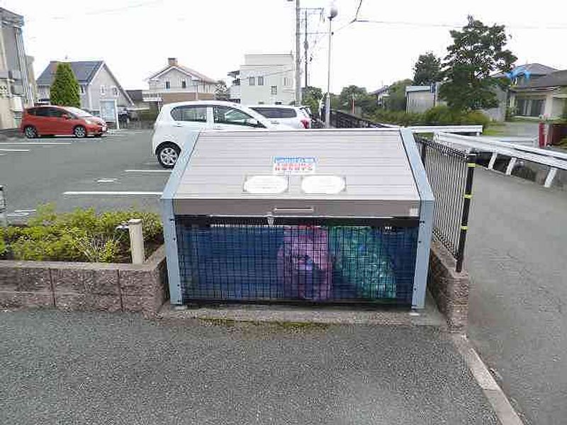 レオパレスソフィア 共用部分