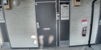 レオパレスせんだん 玄関
