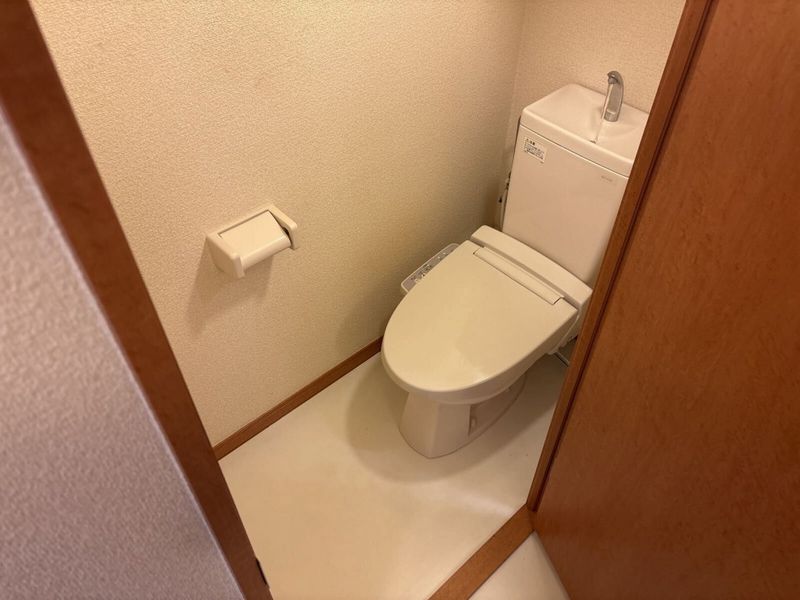 leopalace α Nhà vệ sinh