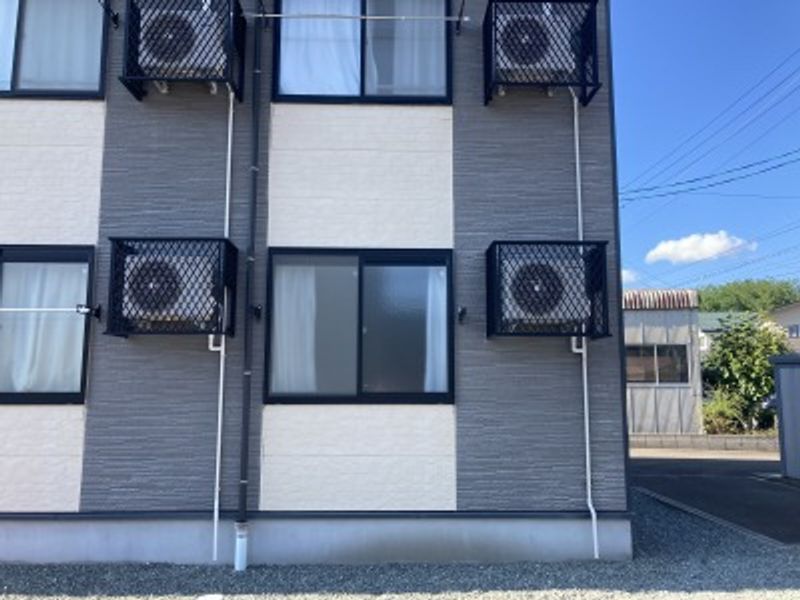 レオパレスまつかぜ 外観