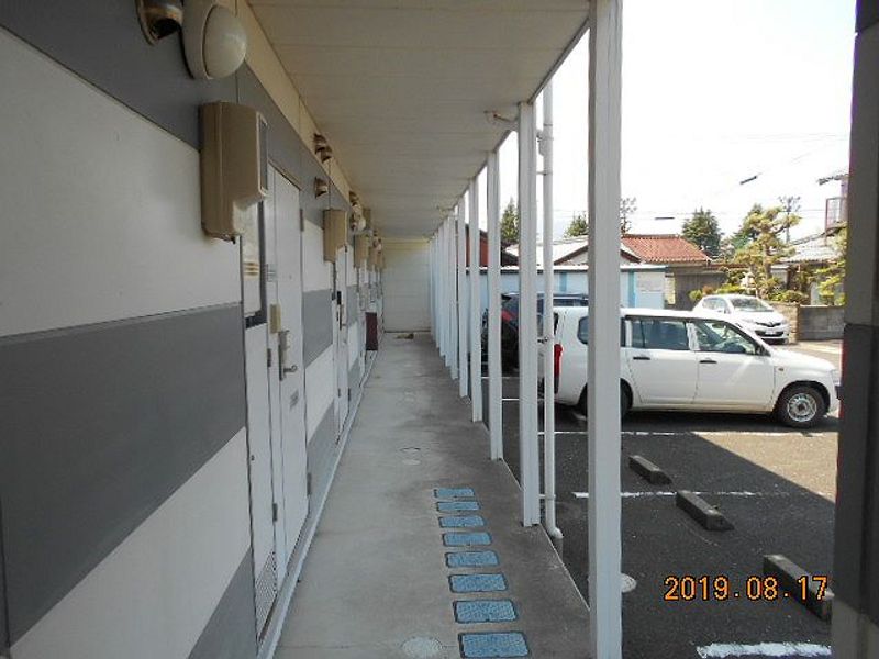 レオパレスプランドール清水 共用部分