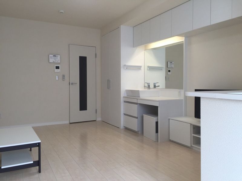 LEONEXT Florezon Chuo 거실