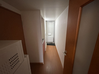 レオパレスエルデン 玄関