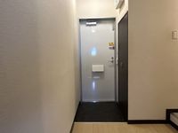 レオネクストブルーヴィラ 玄関