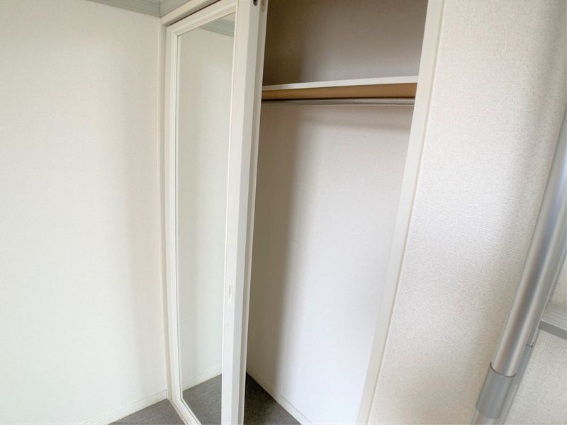 レオパレスＹＨＦ 収納