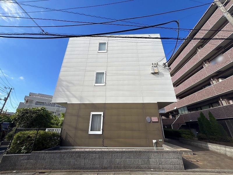 レオパレスル・レーヴ 外観