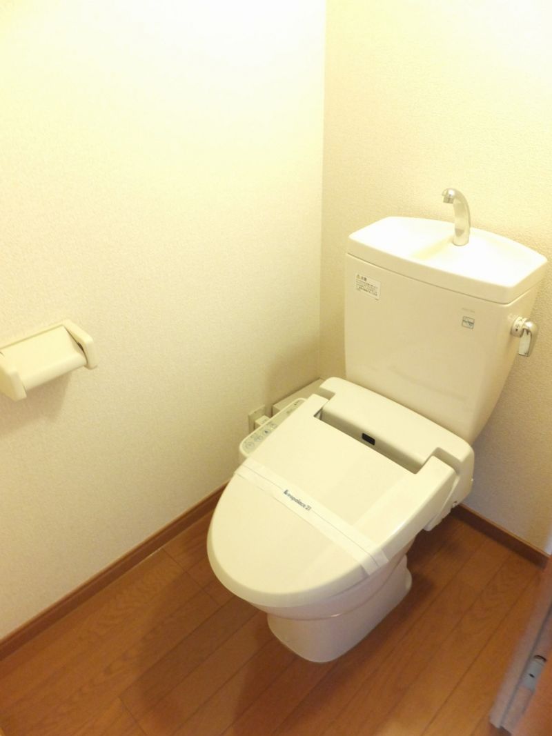 レオパレスバックス トイレ