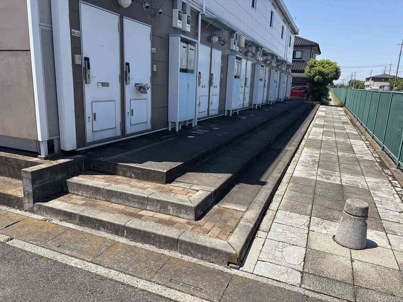 レオパレスアゼリア 共用部分