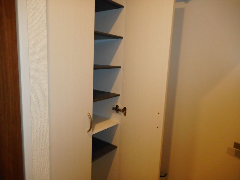 MIRANDA Sunshine III 수납공간