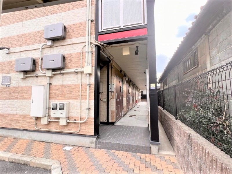 レオパレスＡＮＮＥＸ　ＥＳＴ エントランス