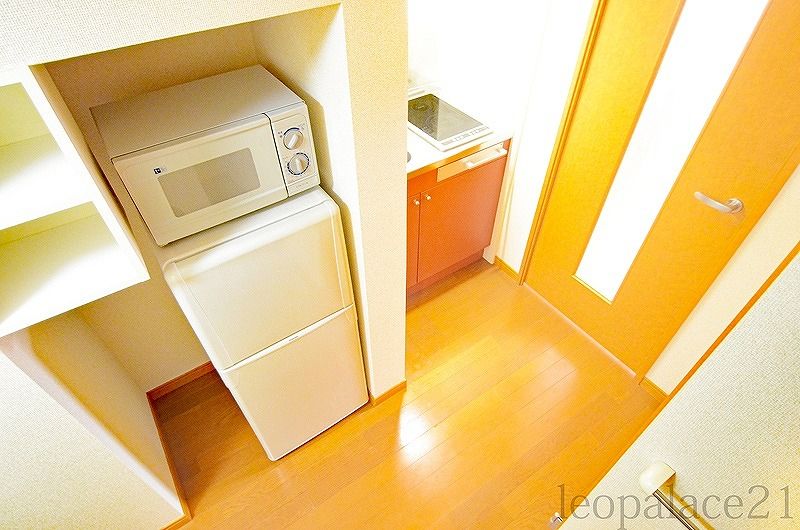 レオパレスセリブレートⅢ ロビー