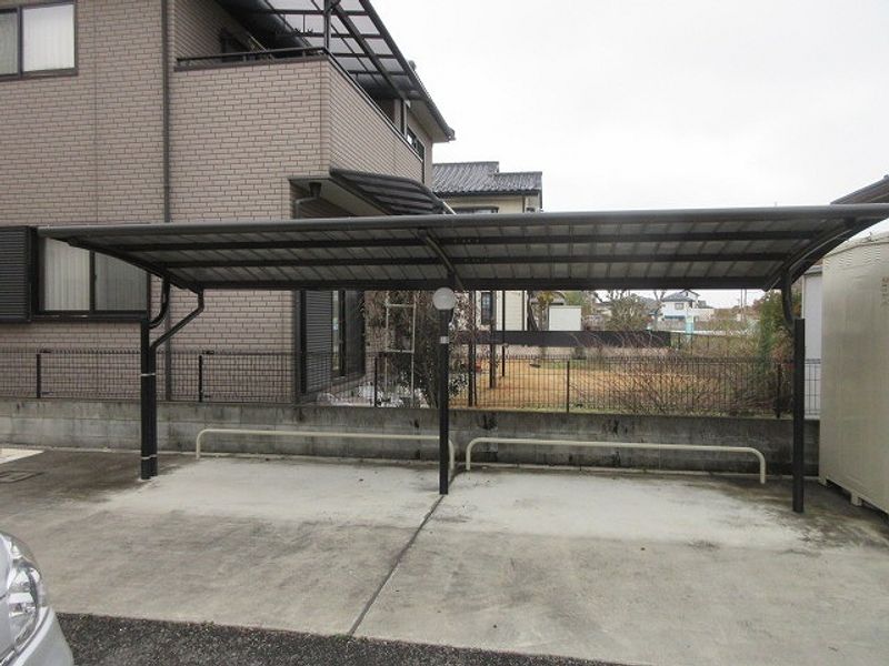 レオネクスト野鳥の森 共用部分