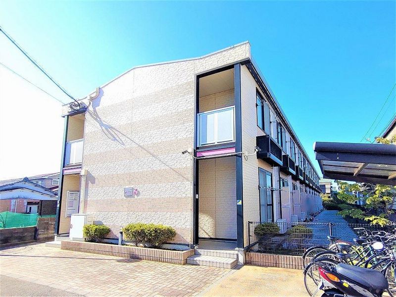 レオパレスラビホワ２０ 外観