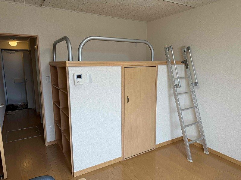 レオネクストアークセルシオ 収納