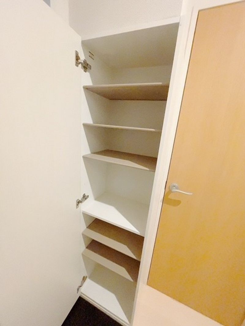 CLEINO Grandir Lối vào