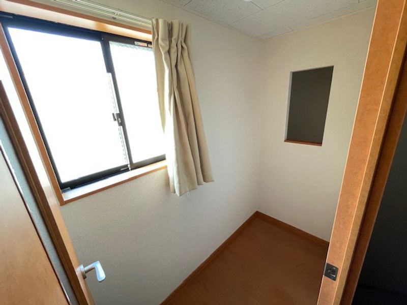 レオパレス美里 収納