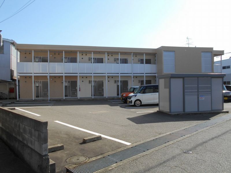 レオパレスベルハイム 外観