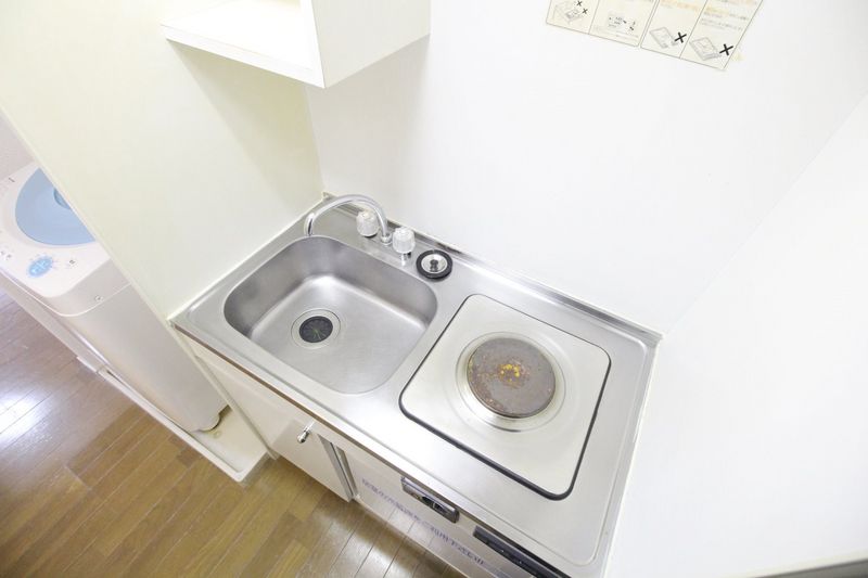 レオパレスダ・カーポ キッチン