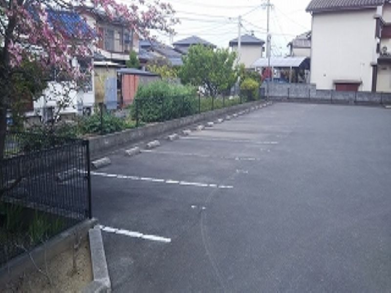 レオパレステラス花みずき 共用部分
