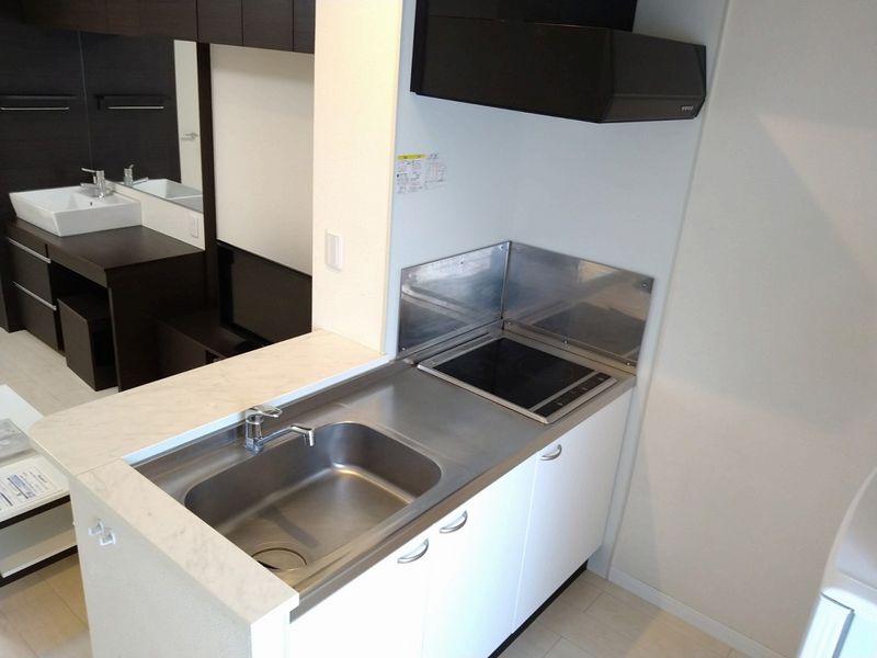 LEONEXT Crest Yumemigasaki Kitchen