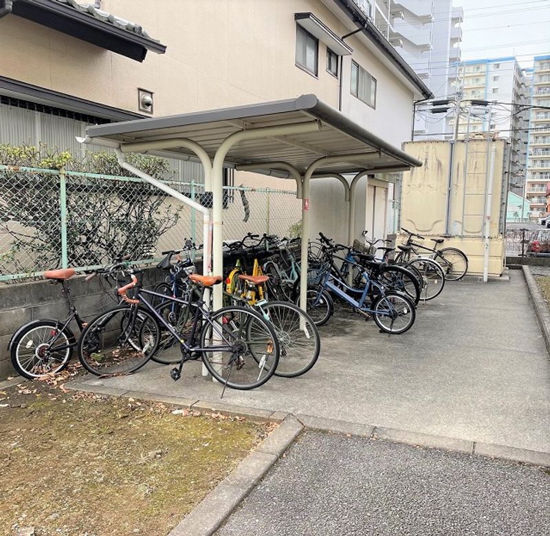 レオパレスシェソワ 共用部分