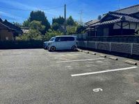 レオパレスシェモア長府 駐車場