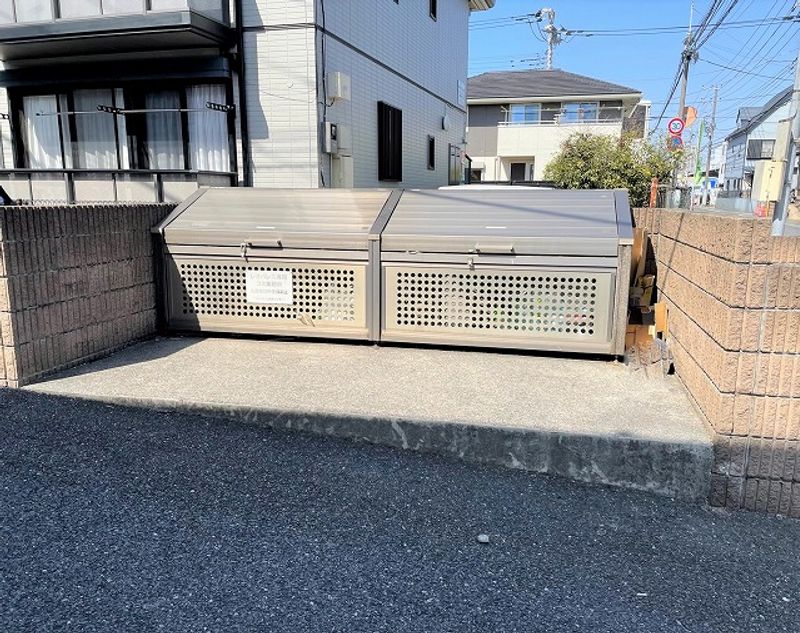 レオパレスオークトゥリーズ その他