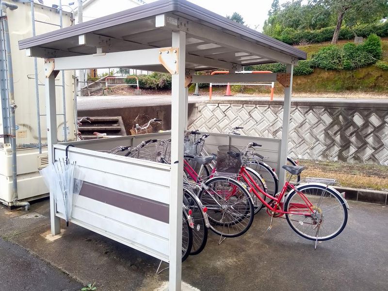 レオパレスアンゲネーム 共用部分