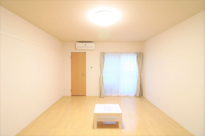 クレイノＳＡＧＡ 居間
