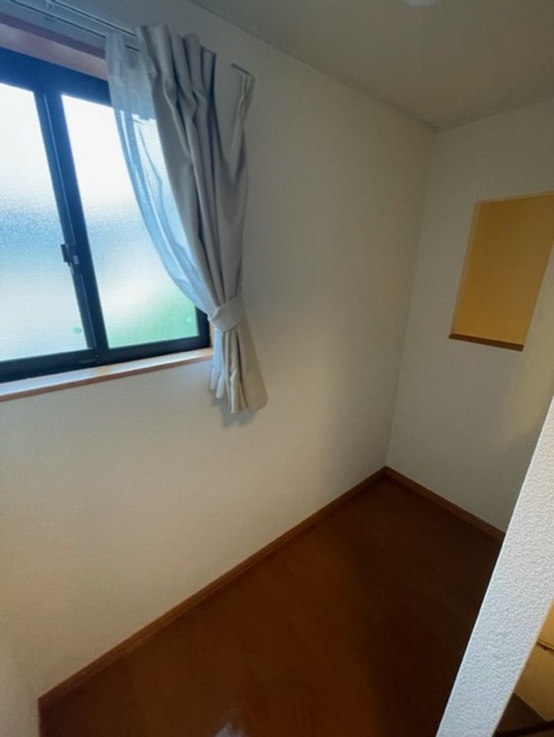 レオパレスアフロディーチ 収納