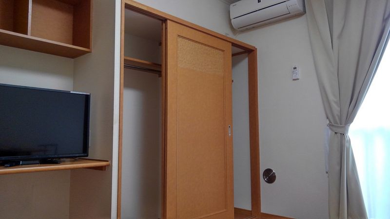 レオパレス交友第二 収納