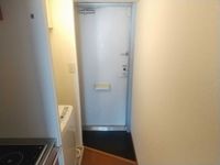 レオパレスさくらブリッサ 玄関