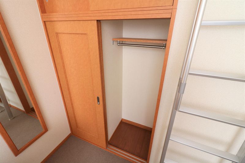 レオパレス伸和 収納