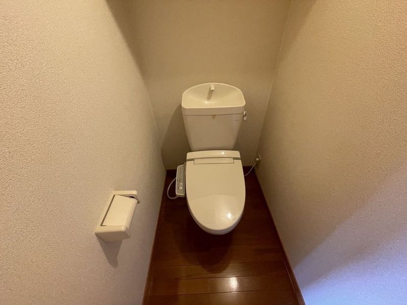 レオパレスレフォルム トイレ