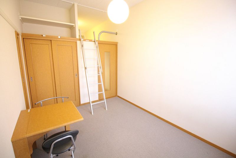 レオパレスのぞみ 居間