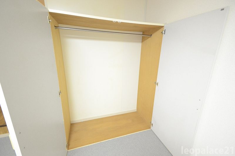 レオパレス西宮北弐番館 収納