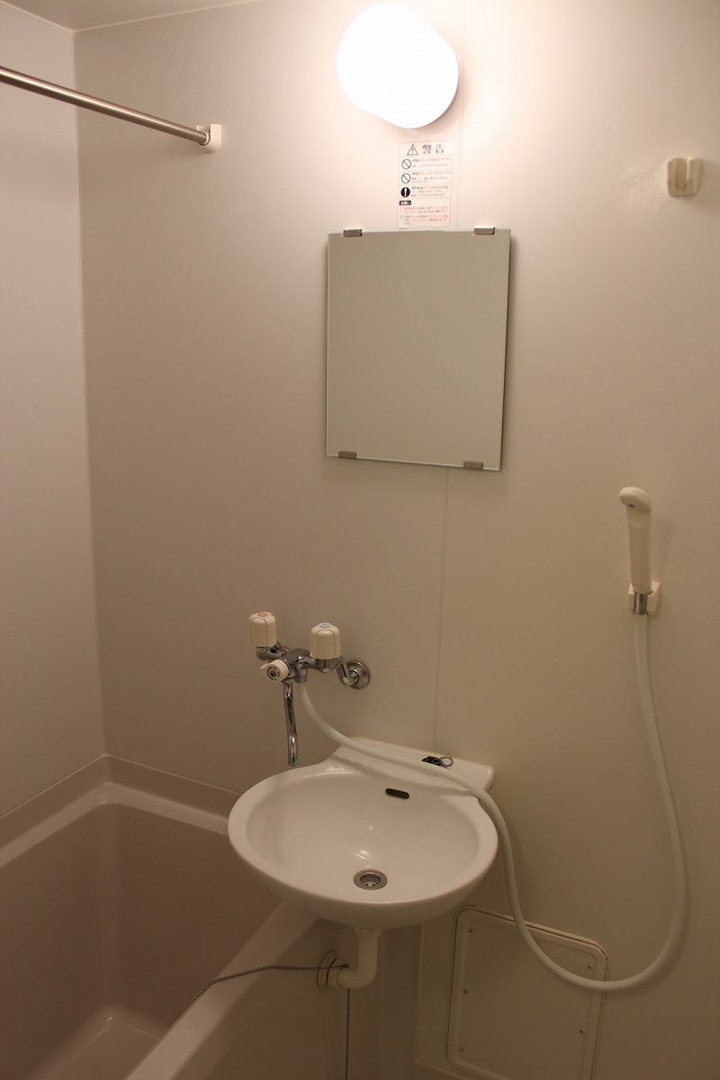 レオパレス明神 洗面所