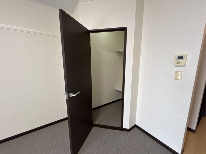 LEONEXT Les Marnies 储物空间