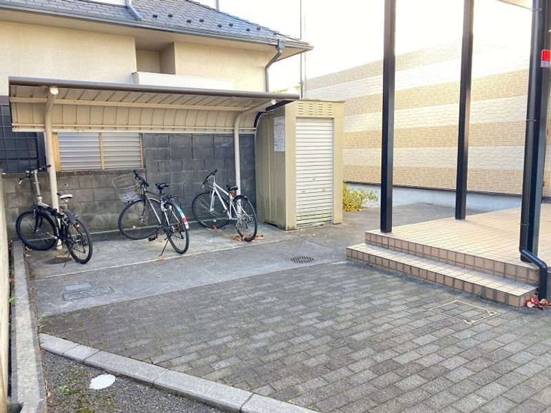 レオパレスシャルマン北越谷Ⅴ 共用部分