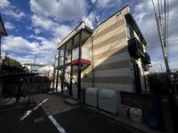 レオパレス愛風 外観