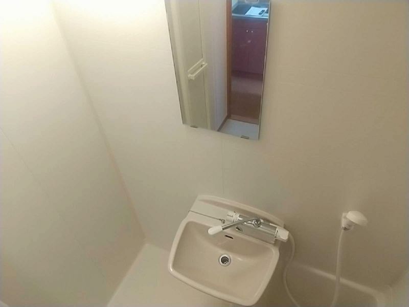 レオパレスプランドール 洗面台