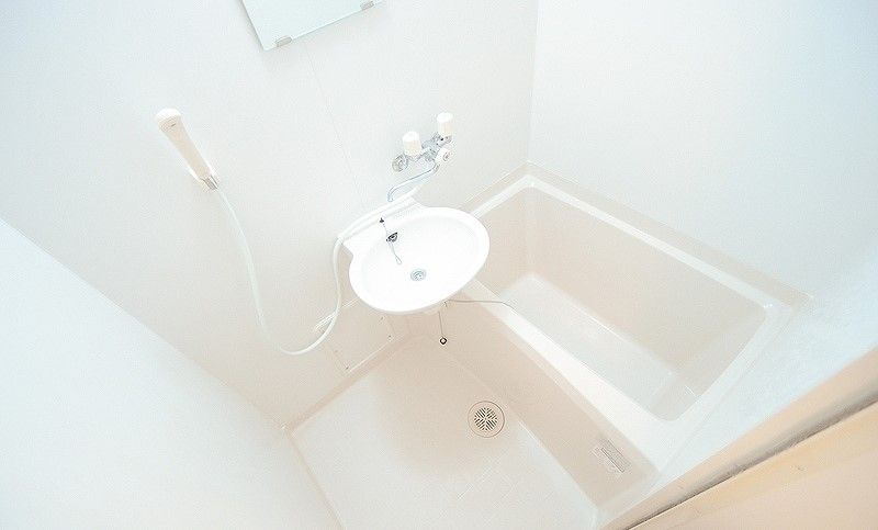 レオパレスルキアス 風呂