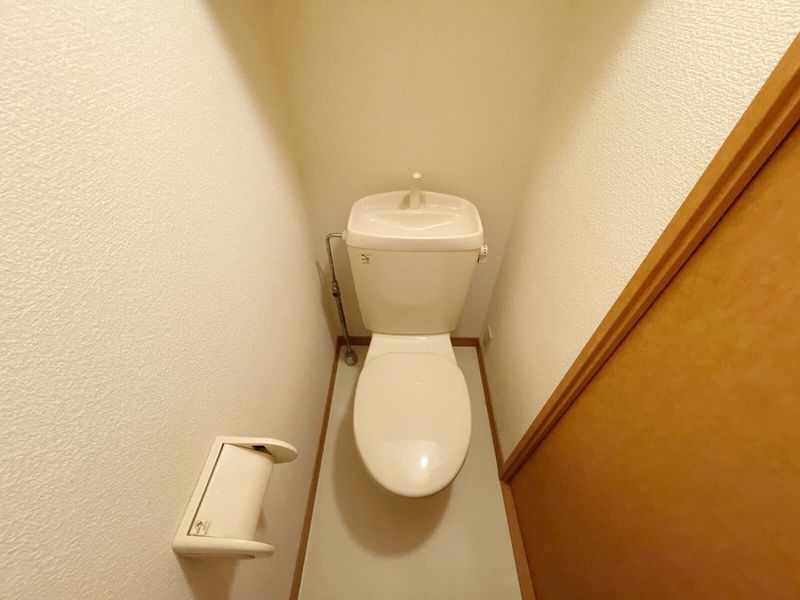 レオパレスやまぶき トイレ