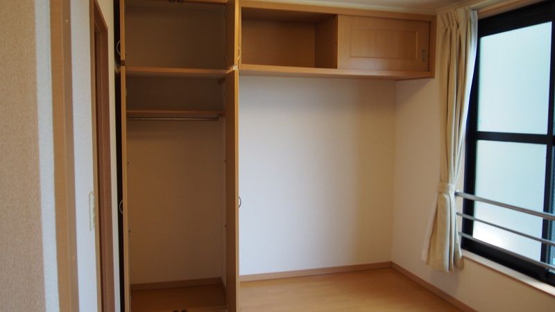 レオパレスドリーム 収納
