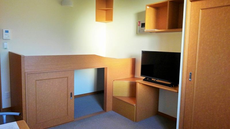 レオパレスハマナシ 寝室