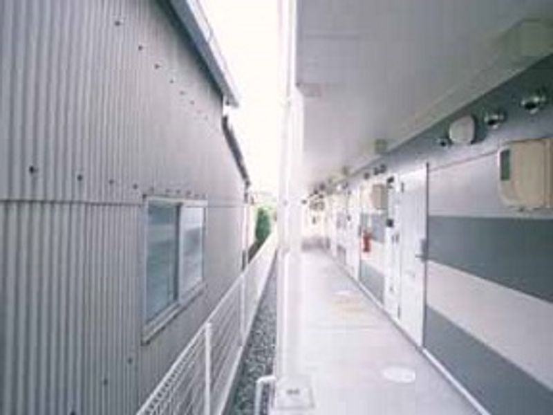 レオパレスホワイトグレー 共用部分