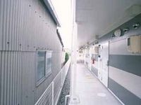レオパレスホワイトグレー 共用部分